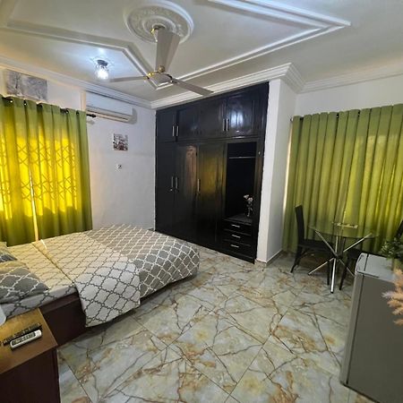 Nesta Barron -Home Away From Home North Legon Εξωτερικό φωτογραφία