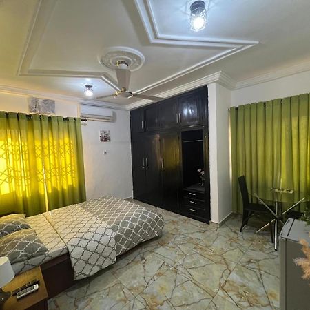 Nesta Barron -Home Away From Home North Legon Εξωτερικό φωτογραφία
