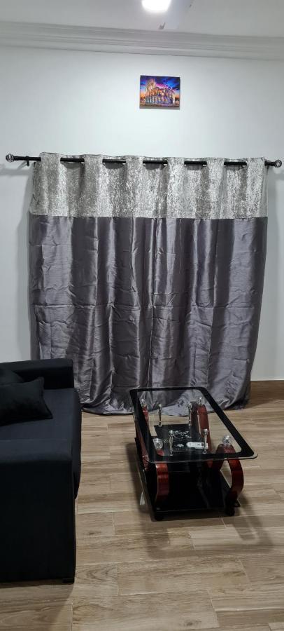 Nesta Barron -Home Away From Home North Legon Εξωτερικό φωτογραφία