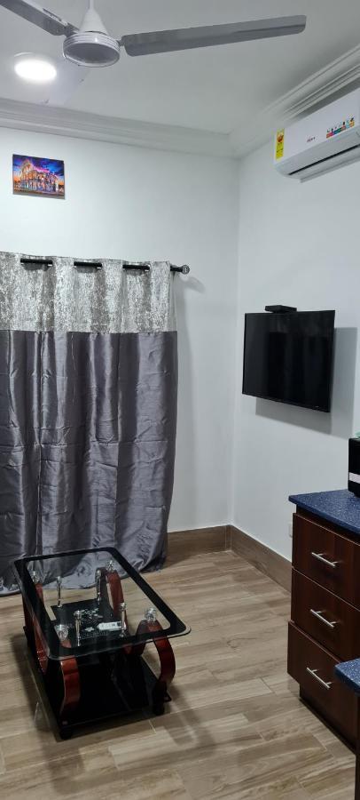Nesta Barron -Home Away From Home North Legon Εξωτερικό φωτογραφία